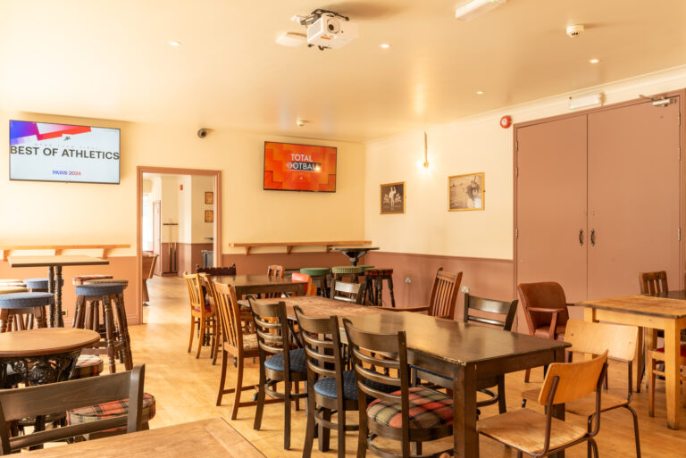 Pub Near Canary Wharf: Why Pepper Street Tavern Is the Area’s Top Choice for Food, Drink & Live Sport