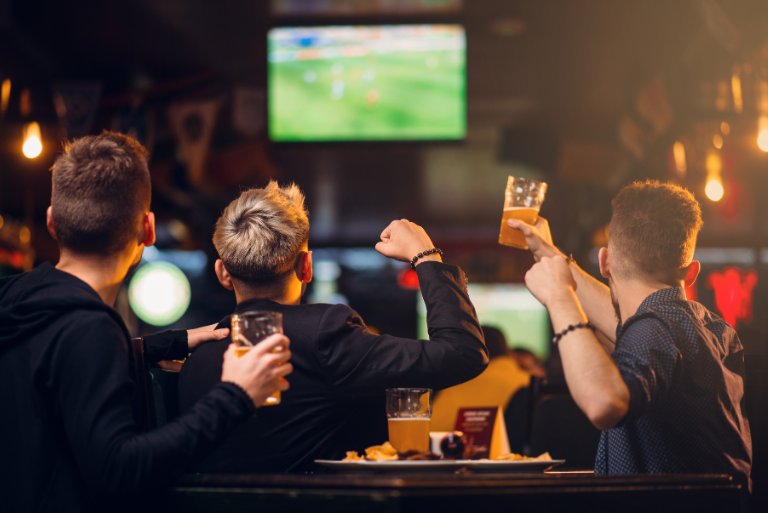 Where to Watch Champions League Football in Canary Wharf: Big Matches Live at Pepper Street Tavern